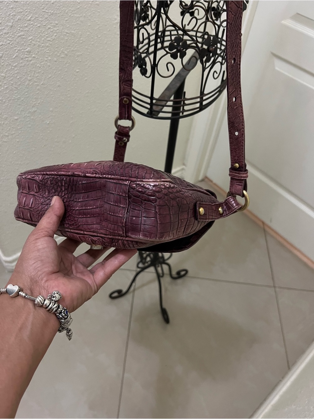 Brahmin Croc-Embossed - Picture 11 of 16
